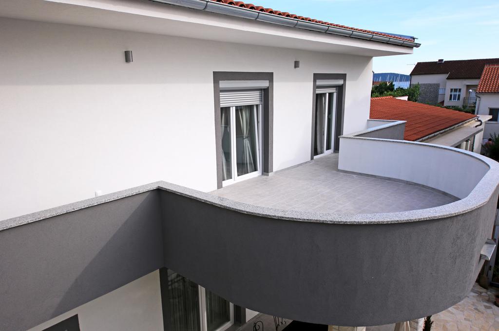 Apartment Mare Vodice Ngoại thất bức ảnh