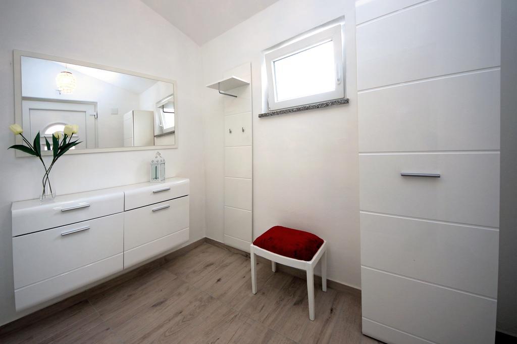 Apartment Mare Vodice Ngoại thất bức ảnh
