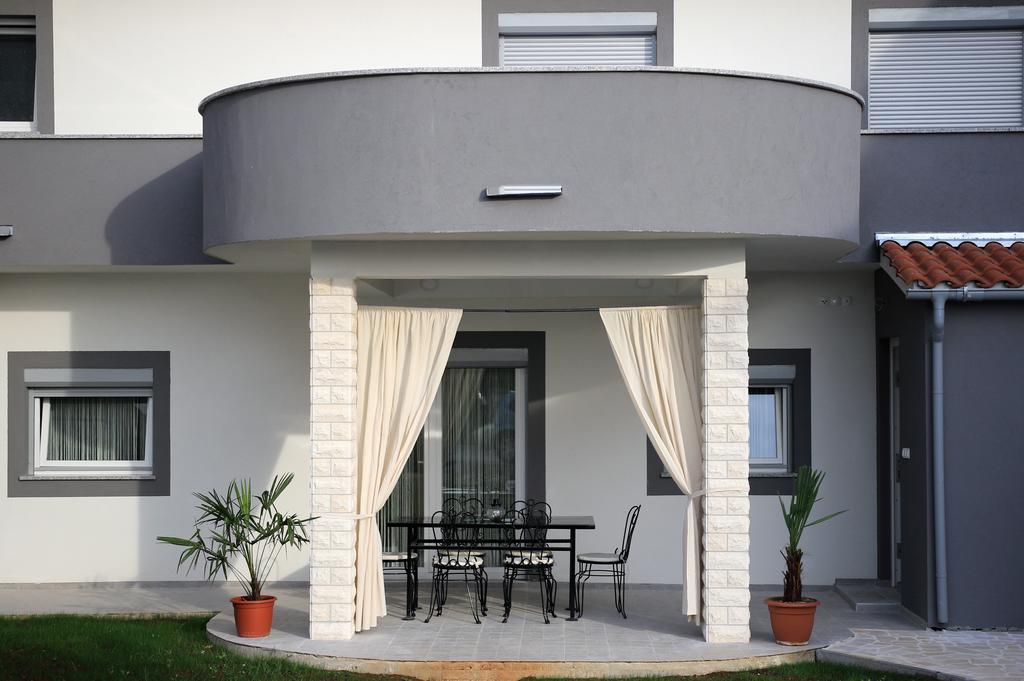 Apartment Mare Vodice Ngoại thất bức ảnh